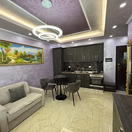 Apartmán Gold & Violet *